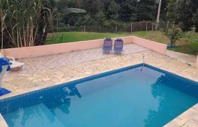 Imagem: A chácara possui 1.000m² de Área e está localizado em Mairinque