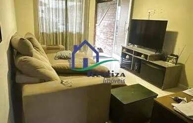 Imagem: A casa possui 2 Dormitórios, 1 Banheiro, 1 Vaga na garagem