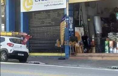 Imagem: O depósito possui 185m² de Área e está localizado em Santana