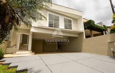 Imagem: A casa em condomínio possui 3 Dormitórios, 3 Banheiros, 4