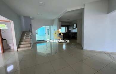 Imagem 2: Sobrado 05 Suítes plenas com ar condicionado e lazer completa - Centro