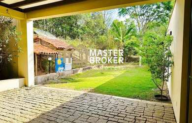 Imagem: A casa para alugar possui 4 Dormitórios, 4 Banheiros, 4 Vagas