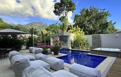 Imagem 3: LB - RJ986 Casa no Reservas do Itanhangá com 03 Suítes à Venda e Aluguel Fixo, 600 m² - Ba