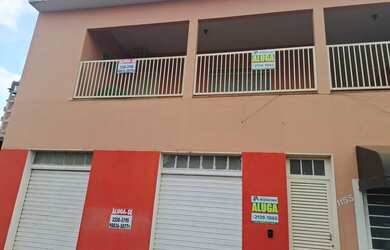 Imagem: A casa possui 2 Dormitórios e 2 Banheiros e está localizado