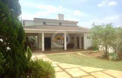 Imagem 9: Casa com piscina na Vila Rezende, Goiânia/GO