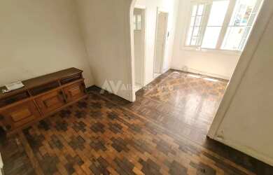 Imagem: O apartamento possui 1 Dormitório, 1 Banheiro, 29m² de Área