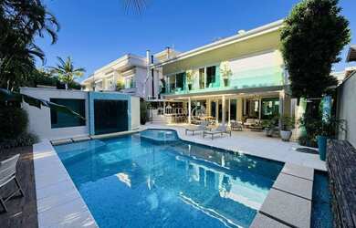 Imagem 2: Casa de Alto Padrão na Riviera de São Lourenço Casa de Alto Padrão...