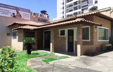 Imagem: O depósito possui 3 Vagas na garagem e 59m² de Área e está