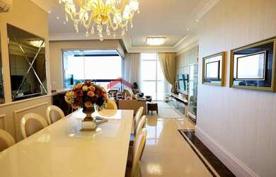 Imagem: O apartamento possui 4 Dormitórios, 5 Banheiros, 2 Vagas na