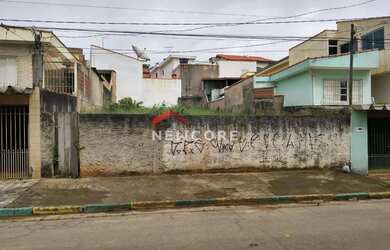 Imagem: O terreno possui 265m² de Área e está localizado em Parque