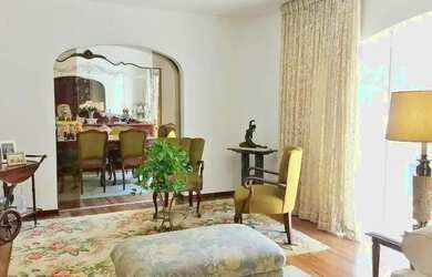 Imagem: O apartamento possui 3 Dormitórios, 3 Banheiros, 2 Vagas na