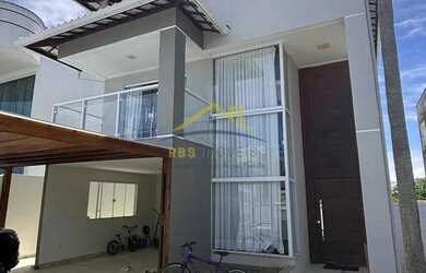 Imagem: A casa possui 4 Dormitórios, 4 Banheiros, 2 Vagas na garagem