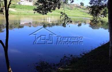 Imagem: O terreno possui 2.162m² de Área e está localizado em Jambeiro