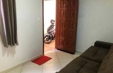 Imagem 6: Casa na RIBEIRA frente de rua