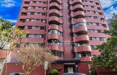 Imagem: O apartamento possui 4 Dormitórios, 3 Banheiros, 2 Vagas na