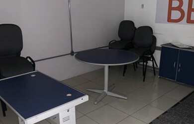 Imagem: O depósito possui 300m² de Área e está localizado em Madureira