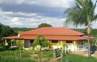 Imagem: A fazenda possui 999m² de Área e está localizado em Itororó