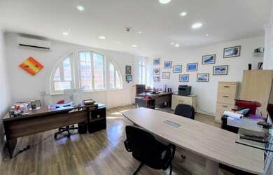 Imagem: O depósito possui 80m² de Área e está localizado em Centro