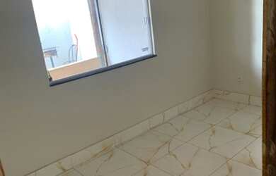 Imagem 2: Alugo casa 800. 1 Vaga na garageme2 Dormitórios