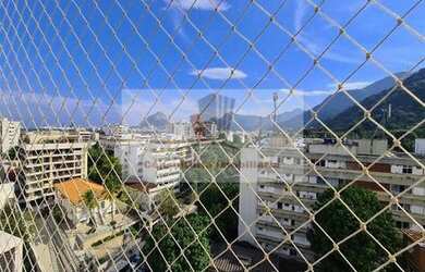 Imagem 12: Jardim Botânico - Rua Maria Angélica - vista livre - lindo apto decorado...
