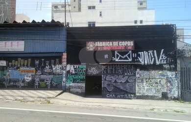 Imagem: O depósito possui 100m² de Área e está localizado em Canindé