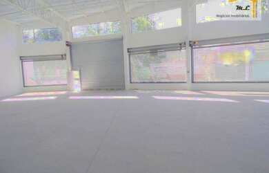 Imagem: O depósito possui 5 Vagas na garagem, 468m² de Área e está