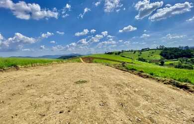 Imagem 3: Lote/Terreno para venda possui 600 metros quadrados em 4 Cantos - Nazaré...