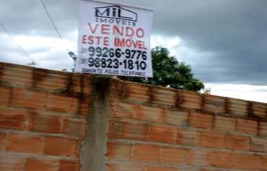 Imagem: O terreno possui 360m² de Área e está localizado em Paquetá