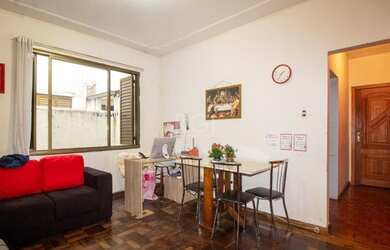 Imagem 3: Apartamento térreo à venda, bairro São João em Porto Alegre