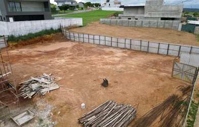 Imagem: O terreno possui 581m² de Área e está localizado em Alphaville