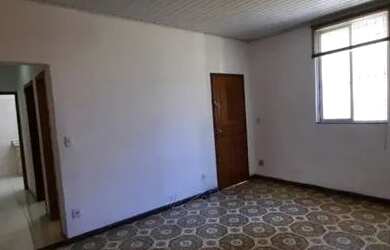 Imagem: A casa possui 2 Dormitórios, 1 Banheiro, 80m² de Área e