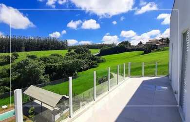 Imagem: A casa em condomínio possui 3 Dormitórios, 5 Banheiros, 5