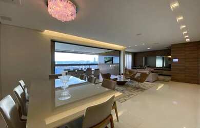 Imagem: O apartamento possui 4 Dormitórios, 4 Banheiros, 3 Vagas na