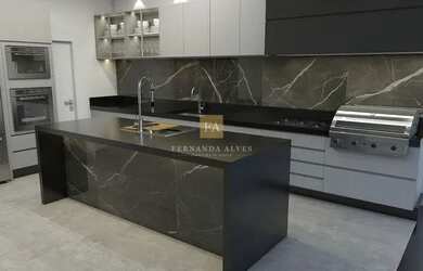 Imagem 4: Casa Pau Brasil. Piscina, Churrasqueira, Guarda roupae250m² de Área