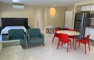 Imagem: O apartamento possui 1 Dormitório, 2 Banheiros, 2 Vagas na