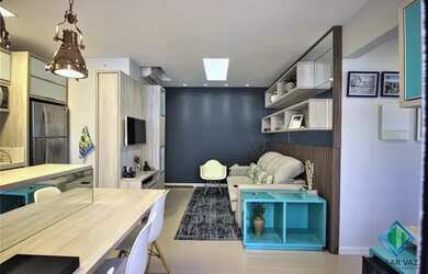 Imagem: O apartamento possui 2 Dormitórios, 2 Banheiros, 1 Vaga na