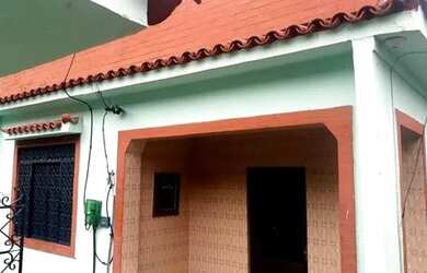 Imagem: A casa possui 2 Dormitórios, 1 Banheiro, 1 Vaga na garagem