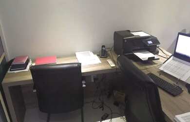 Imagem: O depósito possui 45m² de Área e está localizado em Centro