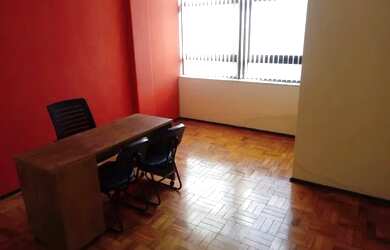 Imagem: O depósito possui 28m² de Área e está localizado em Centro