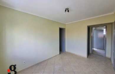 Imagem: O apartamento possui 2 Dormitórios, 1 Banheiro, 40m² de Área