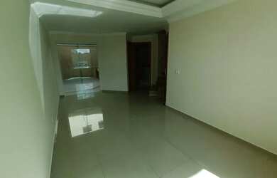 Imagem 8: Sobrado região do xaxim. 158m² de Área, 3 Vagas na garageme3 Dormitórios