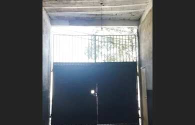 Imagem 2: Salão Grande. 90m² de Áreae1 Banheiro