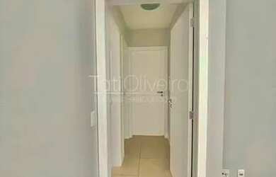 Imagem: O apartamento à venda possui 3 Dormitórios, 2 Banheiros, 2