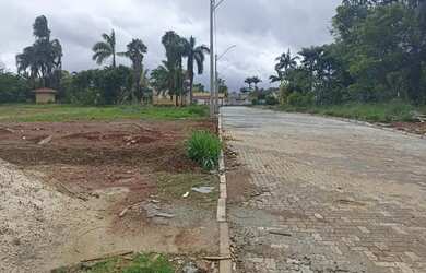 Imagem: A casa em condomínio possui 1 Dormitório, 1 Banheiro, 400m²