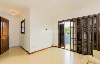 Imagem 10: Casa ampla de 4 dormitórios, sendo 3 suíte, no bairro Chácara das Pedras