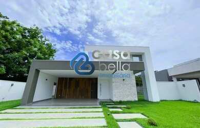 Imagem: A casa possui 3 Dormitórios, 4 Banheiros, 3 Vagas na garagem