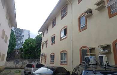 Imagem: O apartamento possui 3 Dormitórios, 2 Banheiros, 1 Vaga na