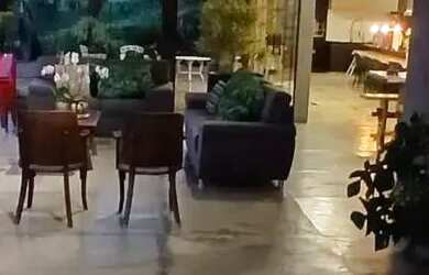 Imagem 10: Casa para venda possui com 4 quartos em Estância Alpina - Nova Lima -...