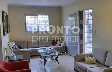 Imagem 9: Casa para venda possui com 3 quartos e 3 banheiros na Tamarineira - Recife...