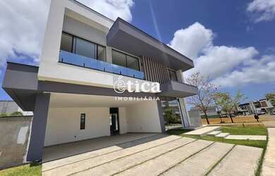 Imagem: A casa em condomínio possui 5 Dormitórios, 5 Banheiros, 4